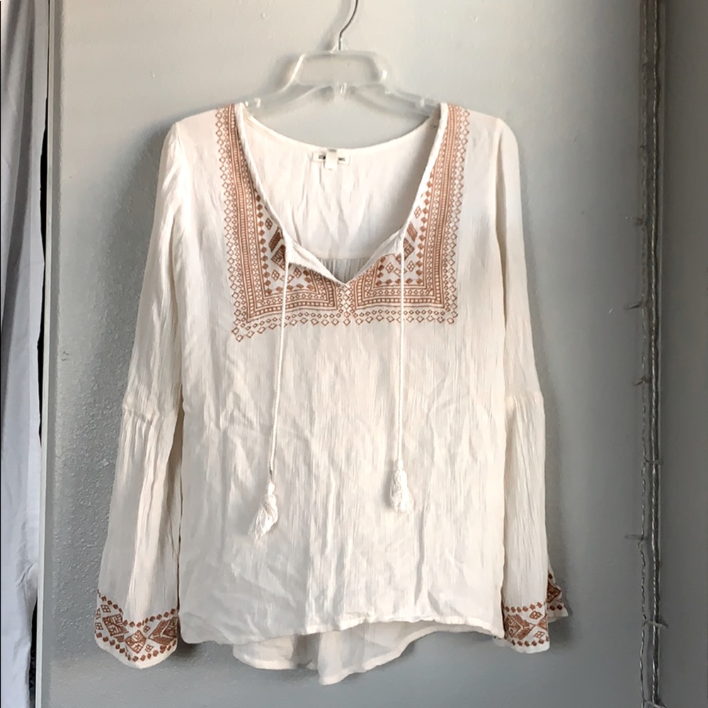 Billabong long sleeve top!